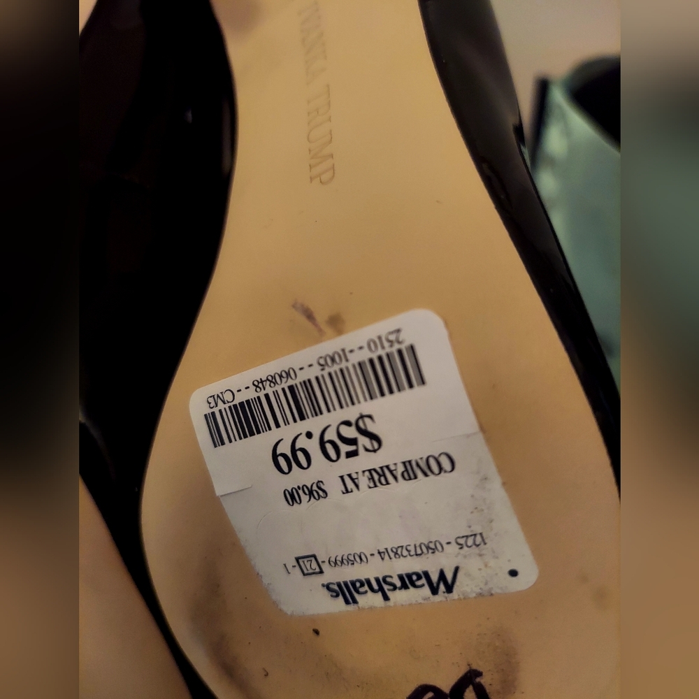 High heels. - Picture 3 of 6